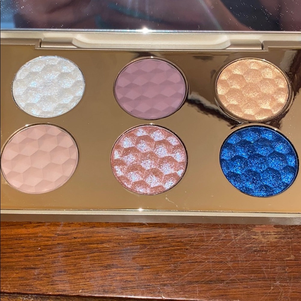 Stila Pallet